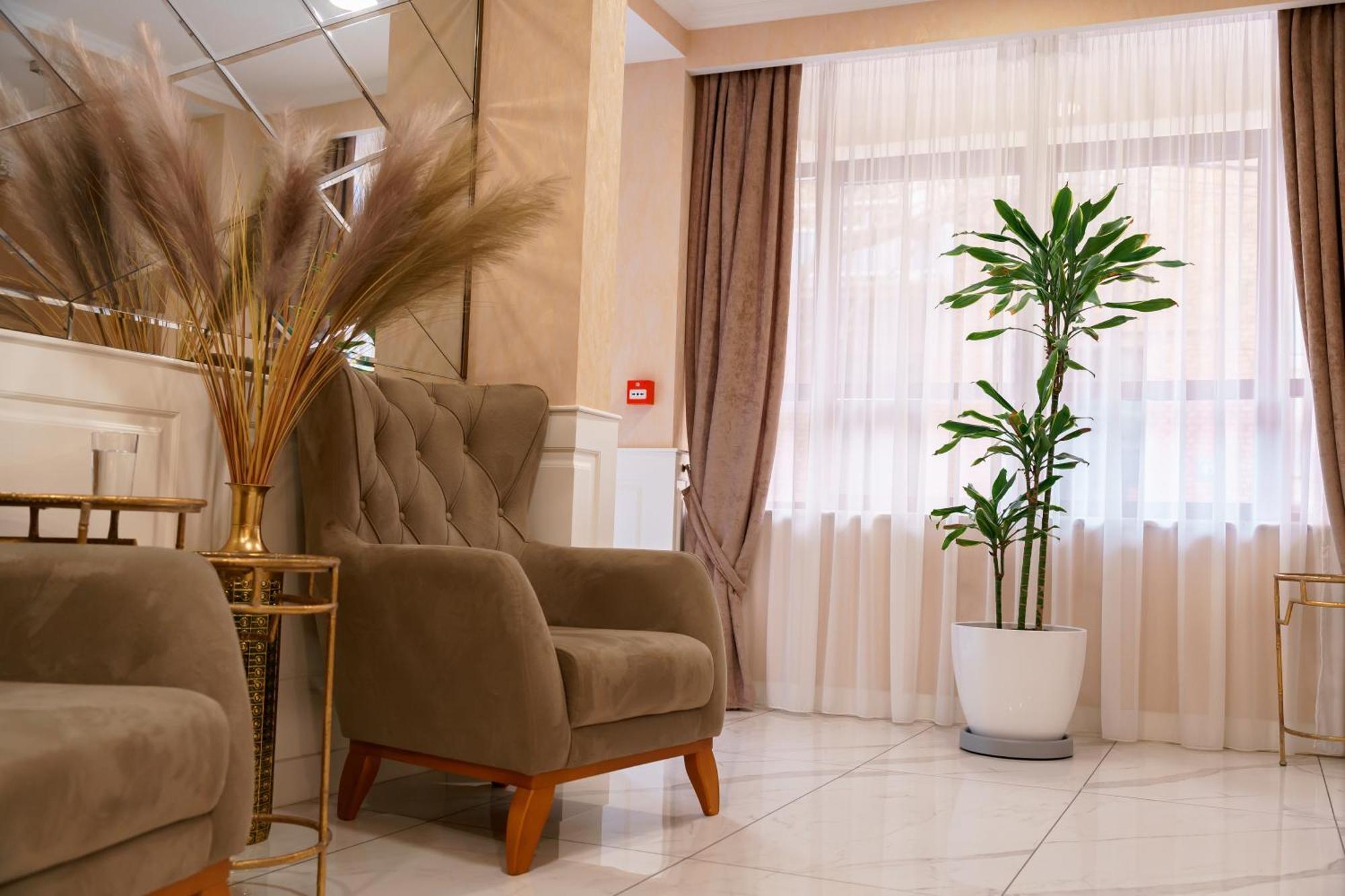 Hotel Well Inn Tiflis Exterior foto